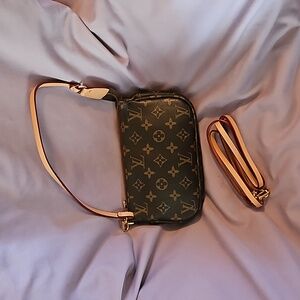 Louis Vuitton Monogram Pochette Accessoires Pouch - Knock-off